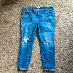 Madewell 9 inch high rise skinny crop jeans.